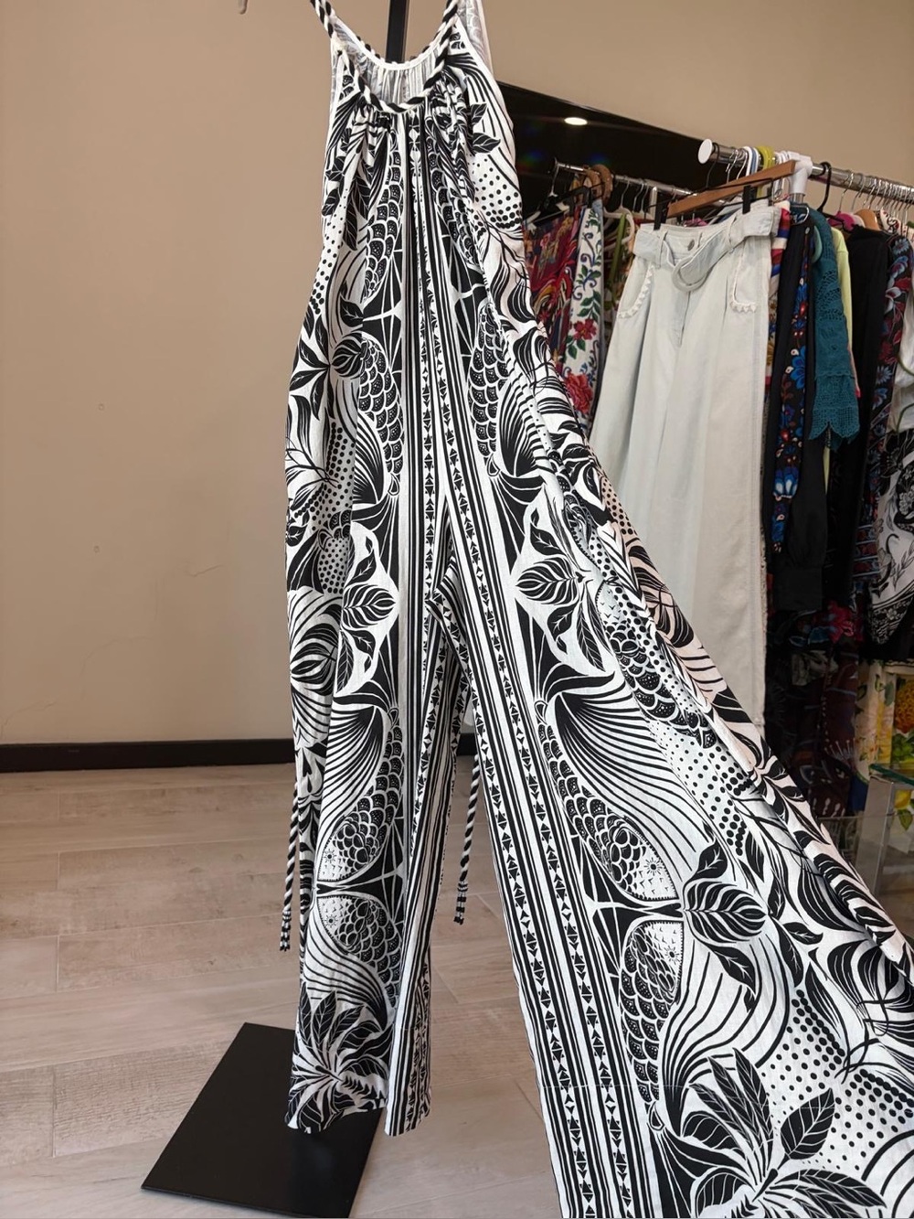 Farm Rio Elegance Scarf Linen Blend Wide-Leg Jumpsuit - Picture 7 of 7